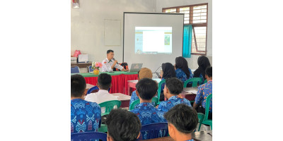 Pengarahan Lapor diri dari Bpk ketua panitia SPMB SMAN 2 NATAR