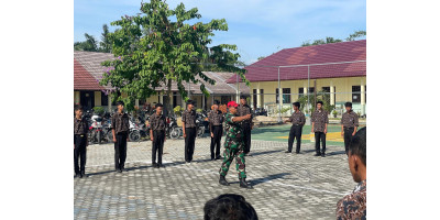 Kegiatan pelatihan PBB bersama Personel Koramil Natar 